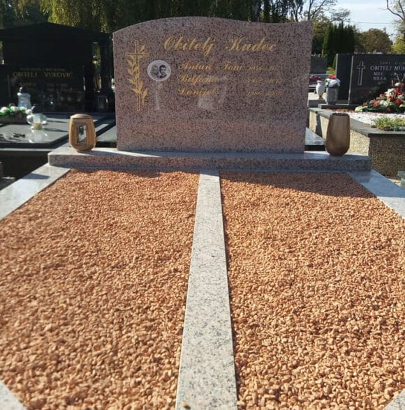 Graviranje spomenika, Zagreb