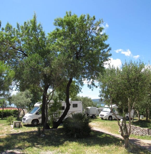 Mobilne kućice i najam bungalova Pelješac