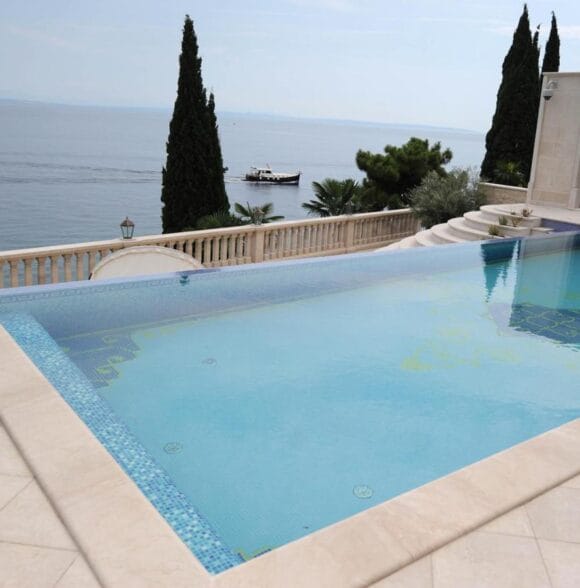 Najam luksuzne vile s bazenom Opatija