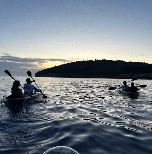 Affordable Kayak Rentals in Pula