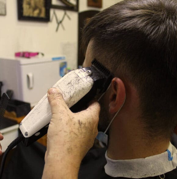 Brijanje muškaraca i barbershop u Čakovcu