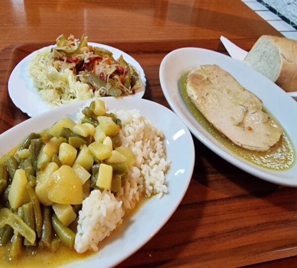 Restoran s ribljim i mesnim specijalitetima Pula