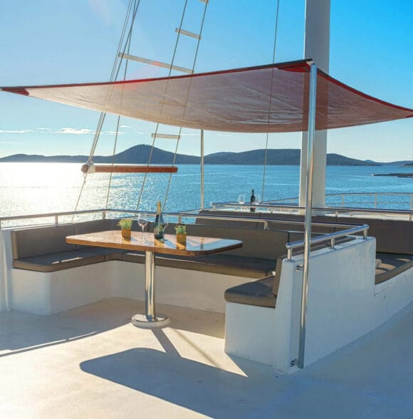Charter cruising Croatia