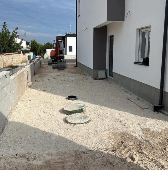 Izgradnja objekata od temelja do krova Pula