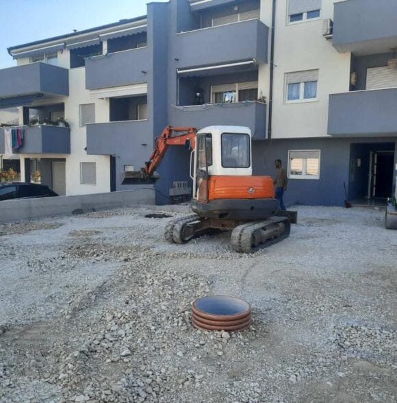 Izgradnja objekata od temelja do krova Pula