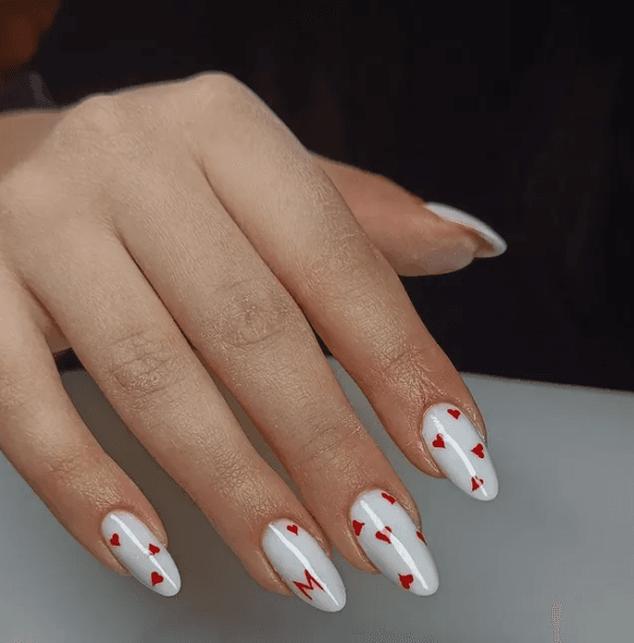 Ugradnja noktiju i trepavica Sesvete