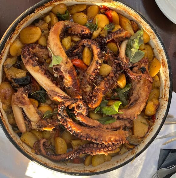 Restaurant Lastovo Zaklopatica