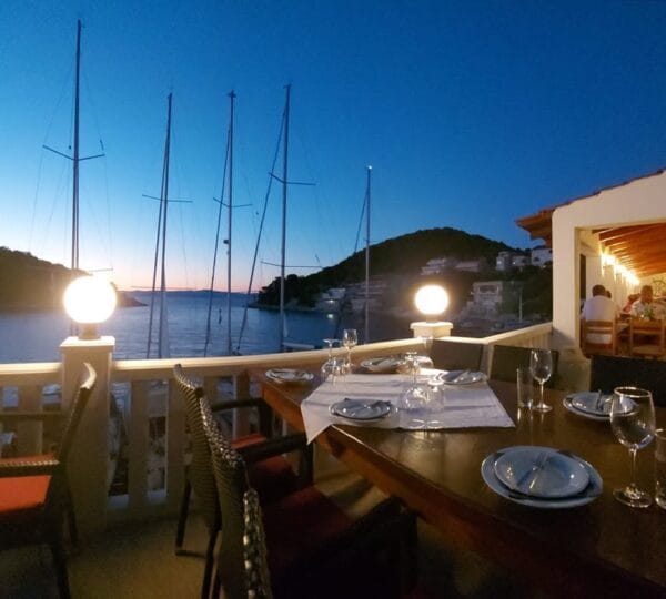 Restaurant Lastovo Zaklopatica