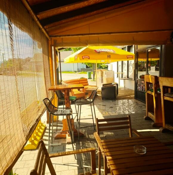 Pikado u caffe baru Ogulin