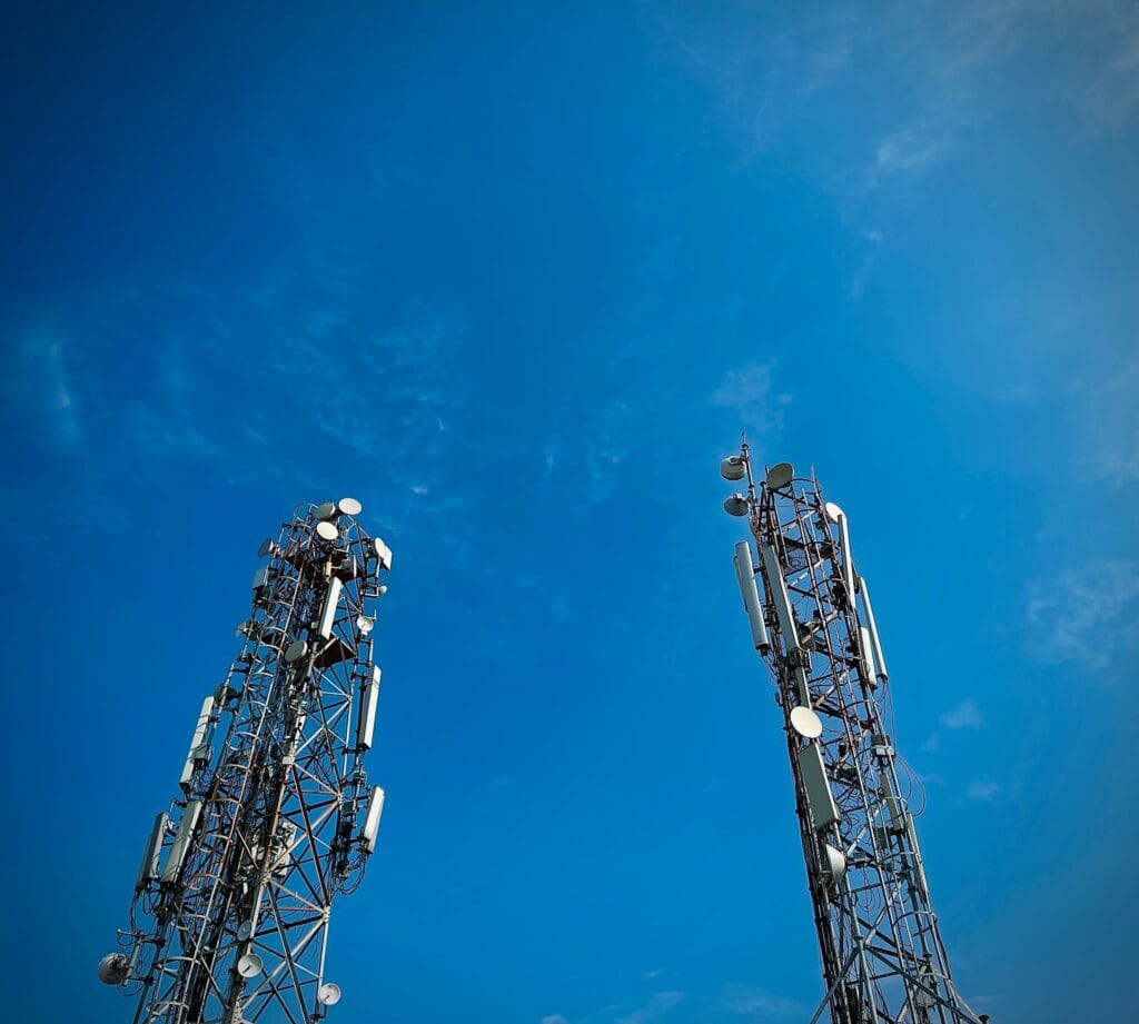 Veleprodaja telekomunikacijske opreme i materijala